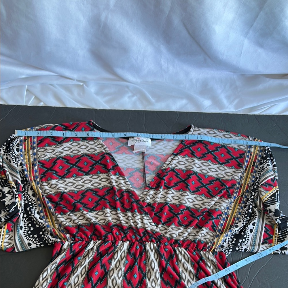 Red and Black V-Neck Dolman Sleeve Mini Dress - Picture 8 of 11